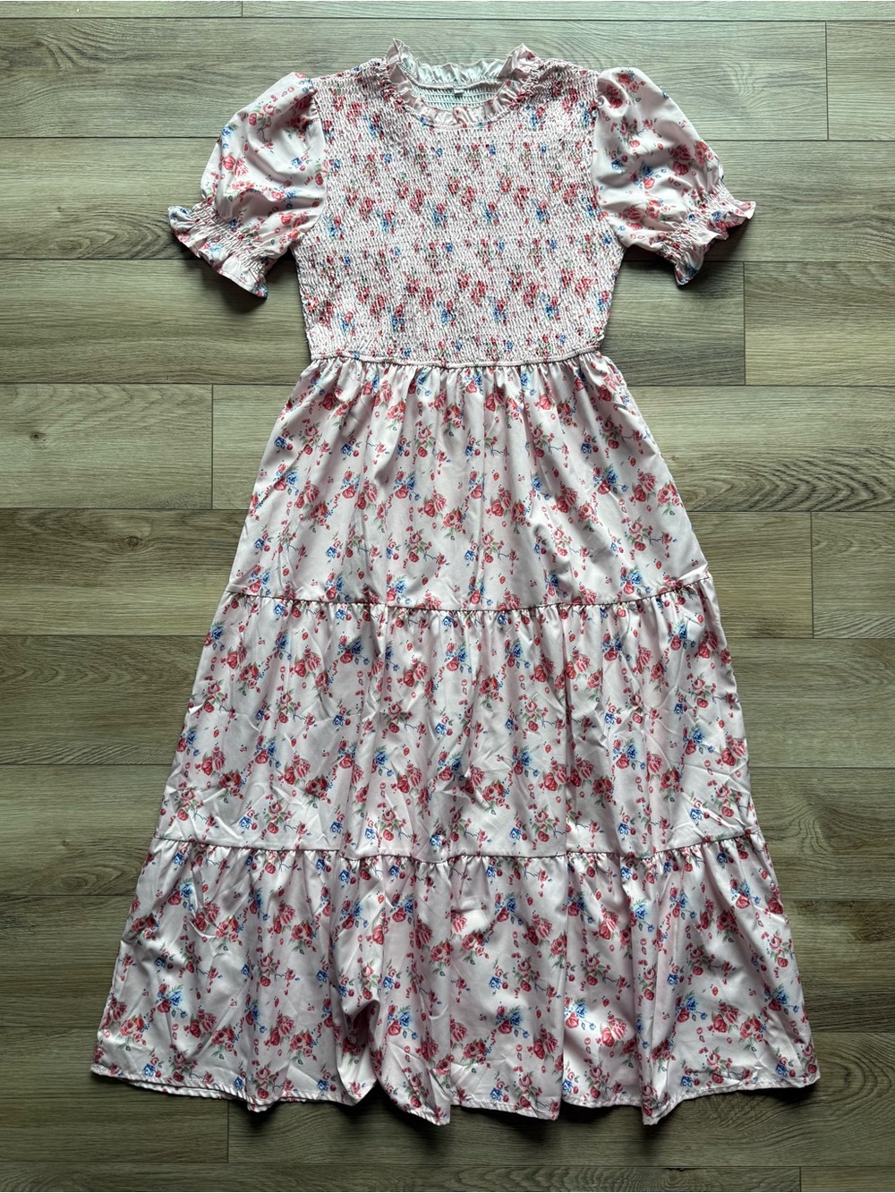 🌺 Petallush Pink Floral Midi Dress - Picture 3 of 9